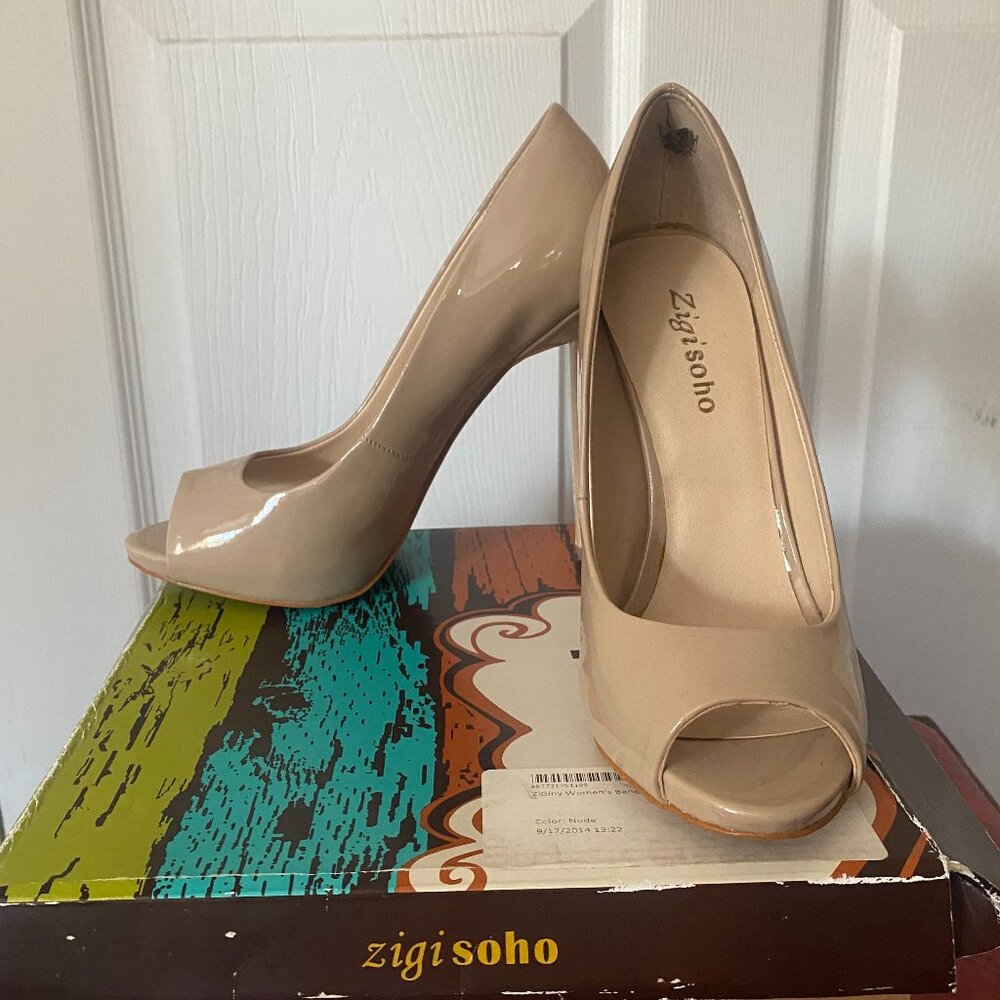 ZIGI Soho BANEN Nude Beige Patent Leather Stiletto Heels Pump Shoes *8M* - Picture 3 of 8
